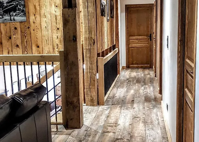 Joli 12 Personnes 200m2 Sauna Baby-foot *